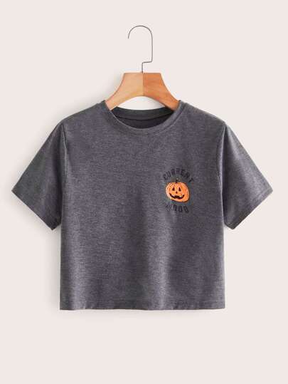 Camiseta corta con estampado de calabaza y letra