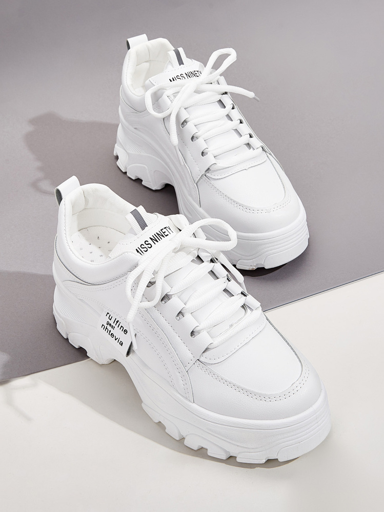 2025 Autumn Thick Sole Breathable Small White Sneakers For Women, Fashion Versatile Casual Sports Shoes, White Student Platform Shoe, Black Lace-Up Leather Upper Waterproof Plus Size Women Shoe - White - View 1