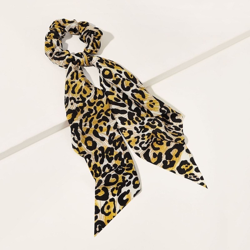 

Leopard Pattern Scrunchie Scarf, Multicolor