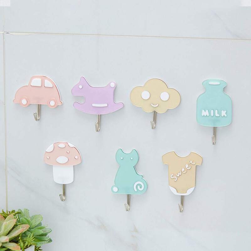 

Random Cartoon Wall Hook 8pcs