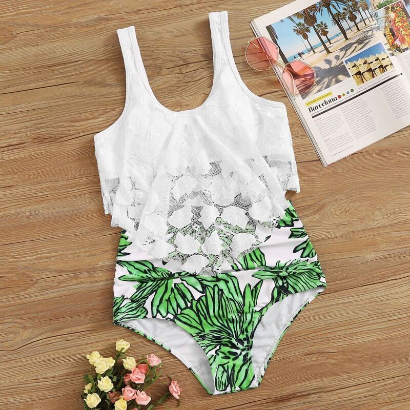 

Appliques Hanky Hem Top With Tropical Bikini Set, Multicolor