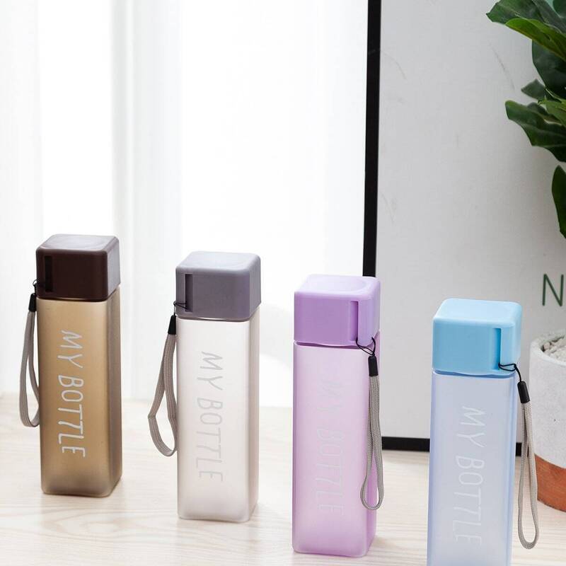 

Letter Print Square Water Bottle 1pc, Multicolor