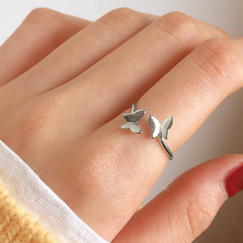 

Butterfly Decor Cuff Ring 1pc, Silver