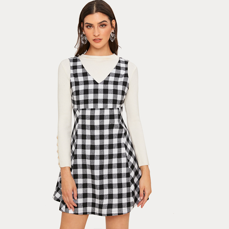 

Buffalo Plaid V-neck Pinafore Dress, Black and white
