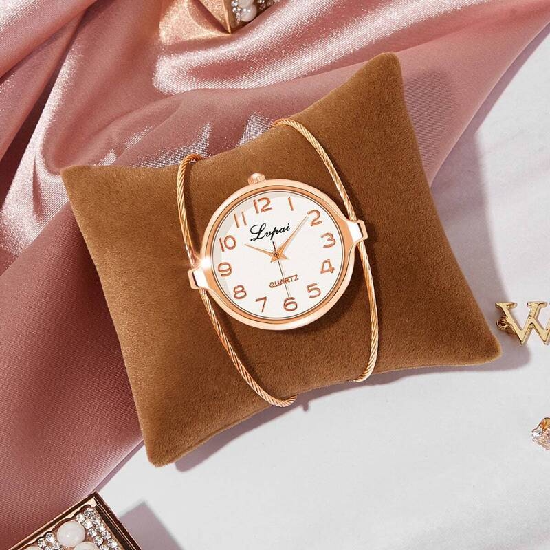 

Round Dial Cuff Bracelets Quartz Watch