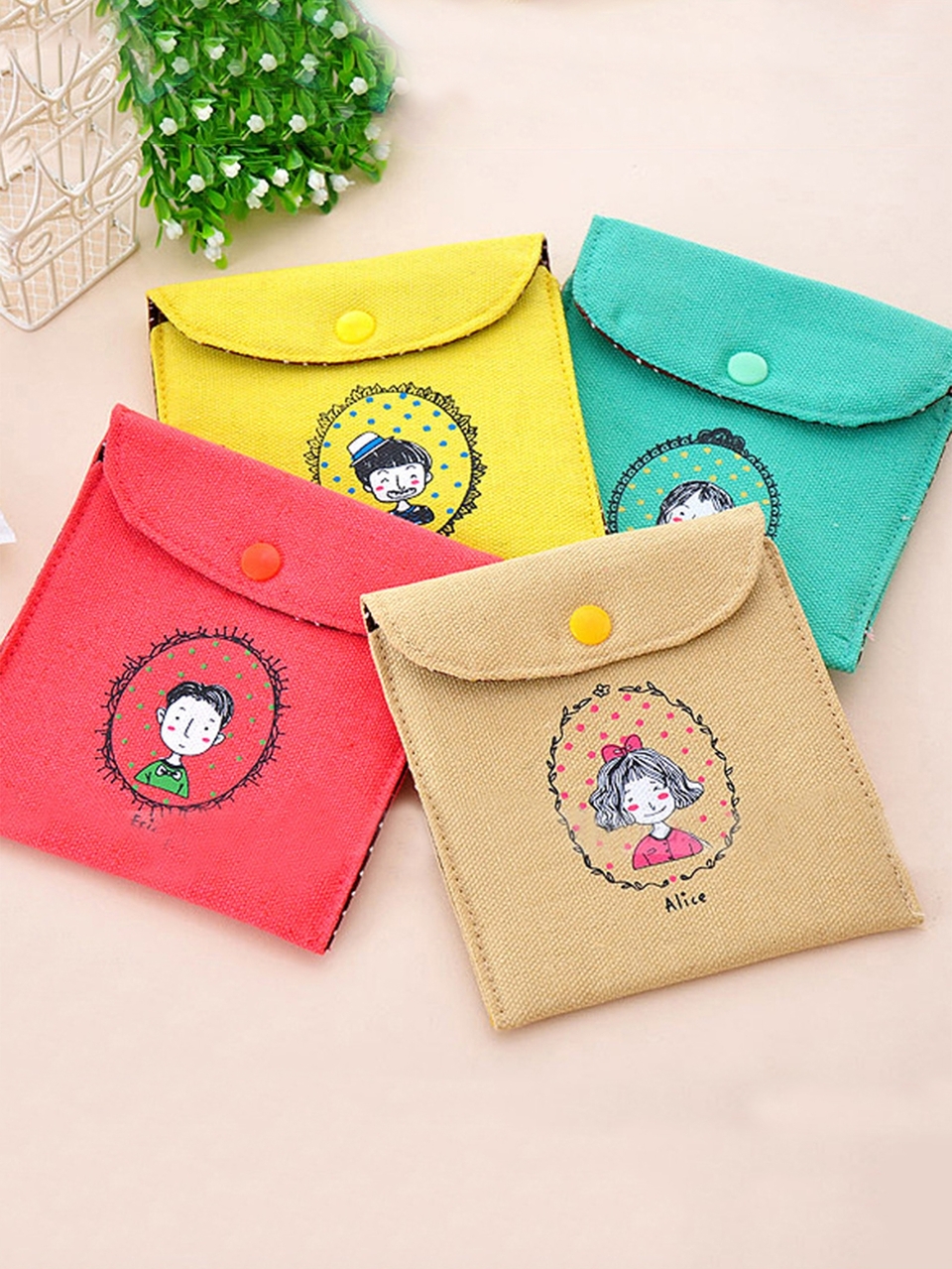 Random Sanitary Towel Storage Bag 1pc