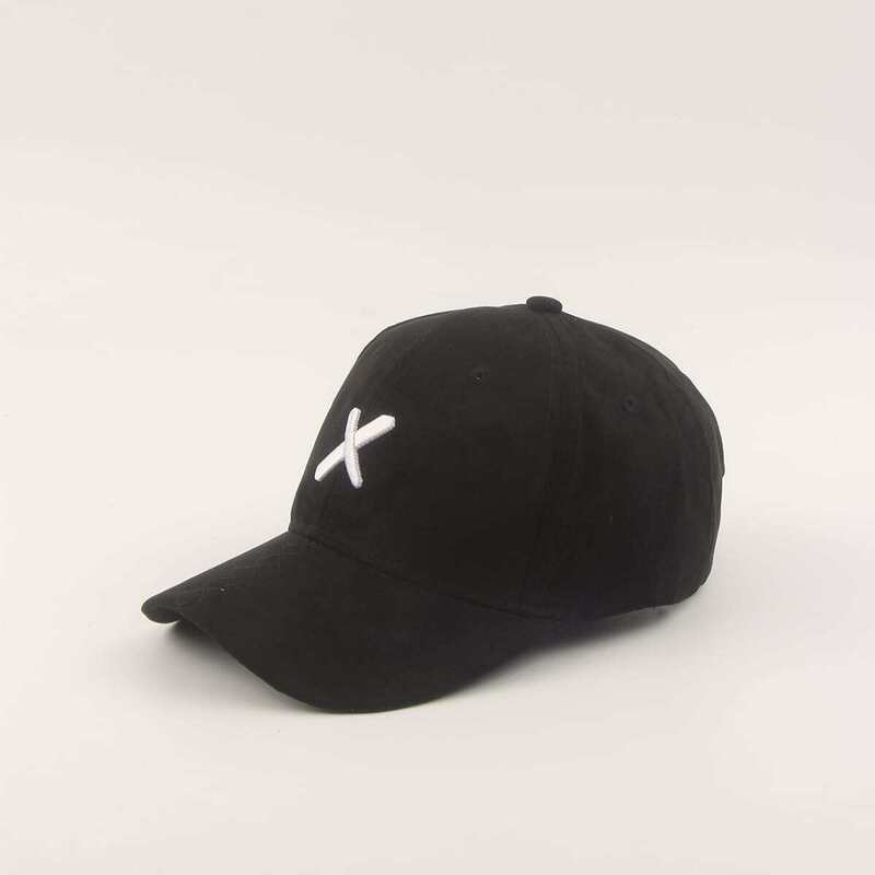 

Guys Cross Embroidery Baseball Cap, Black