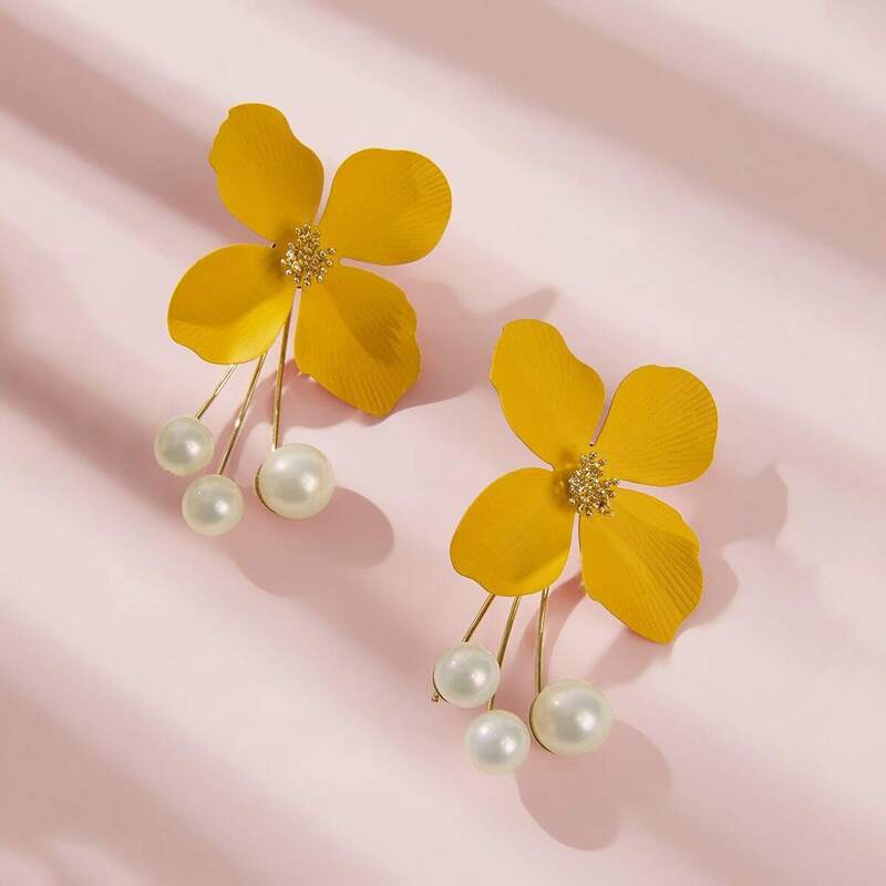 

Flower Decor Faux Pearl Earring Jackets 1pair, Yellow