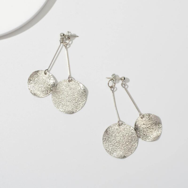 

Silver Metal Sequined Earrings