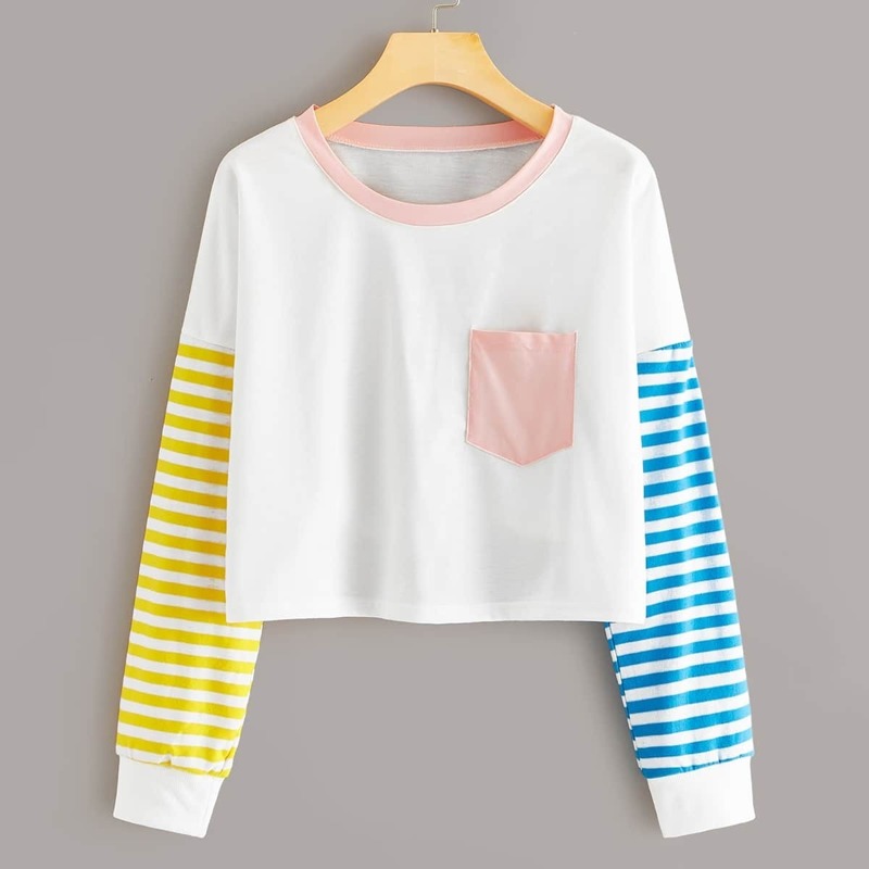

Contrast Striped Pocket Front Crop Sweatshirt, White
