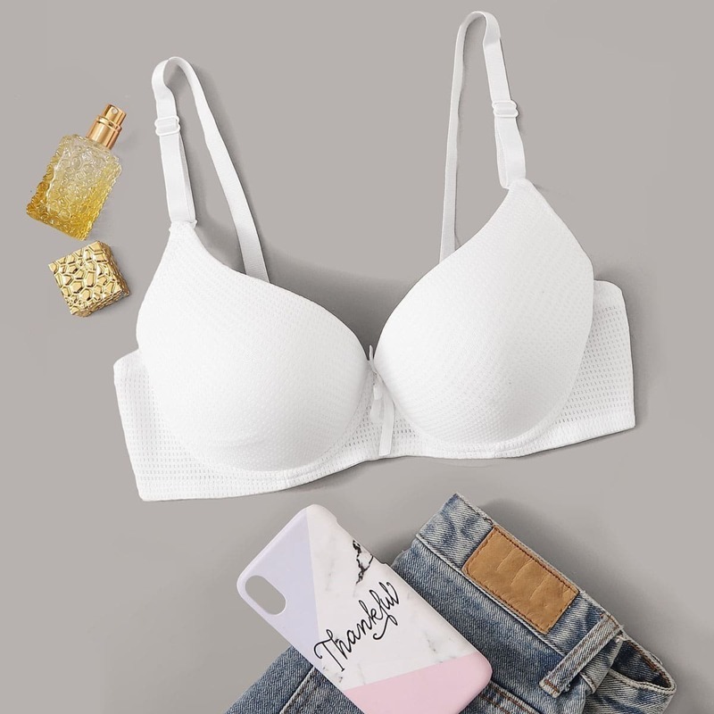 

Adjustable Strap Underwire Bra, White