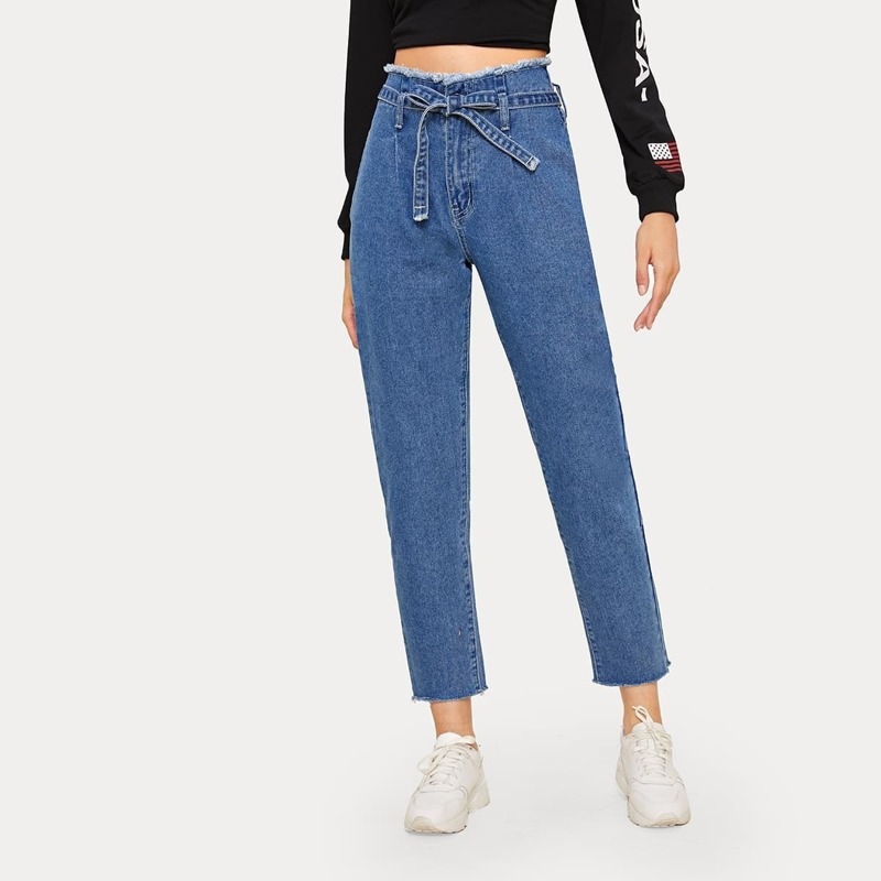 

Solid Raw Trim Waist Belted Jeans, Blue