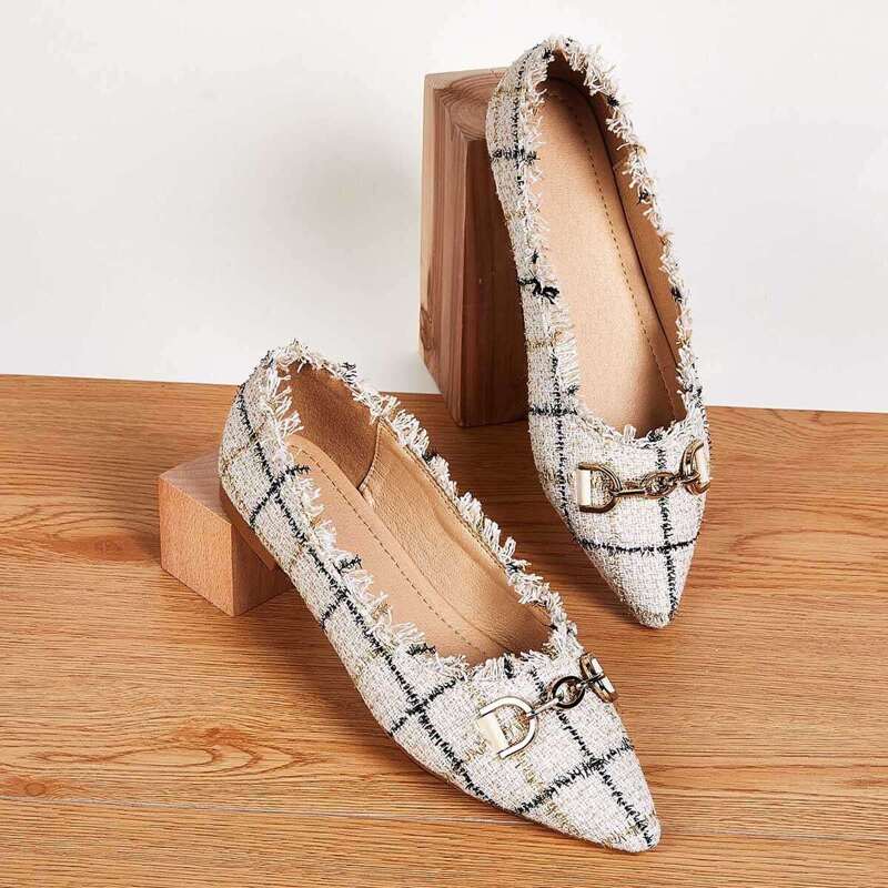 

Point Toe Raw Trim Plaid Flats, Multicolor