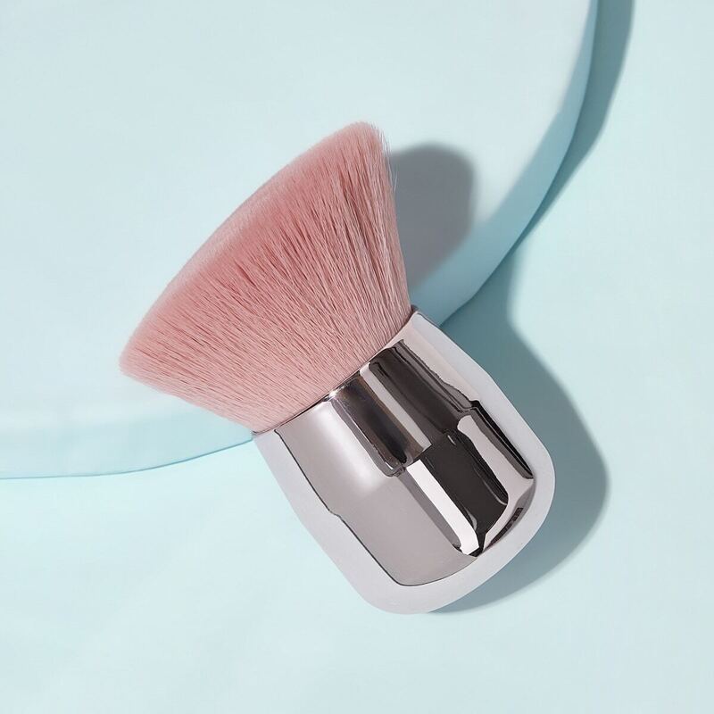 

Angled Shader Powder Brush, Multicolor