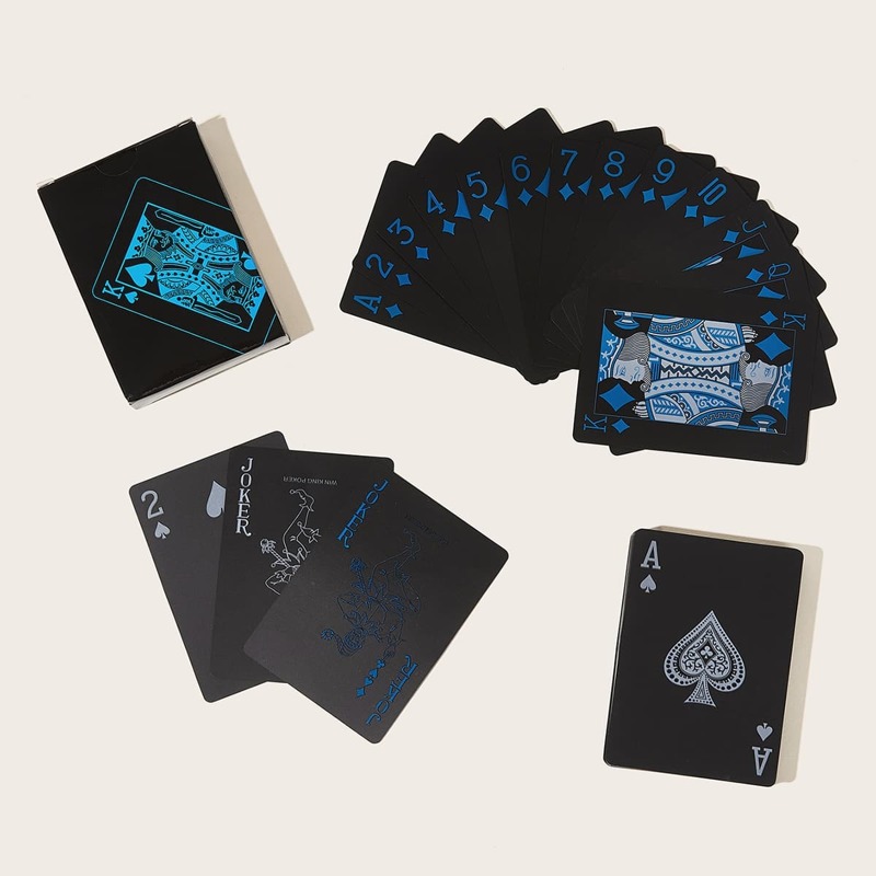 

Random Plastic Waterproof Playing Cards 1pc