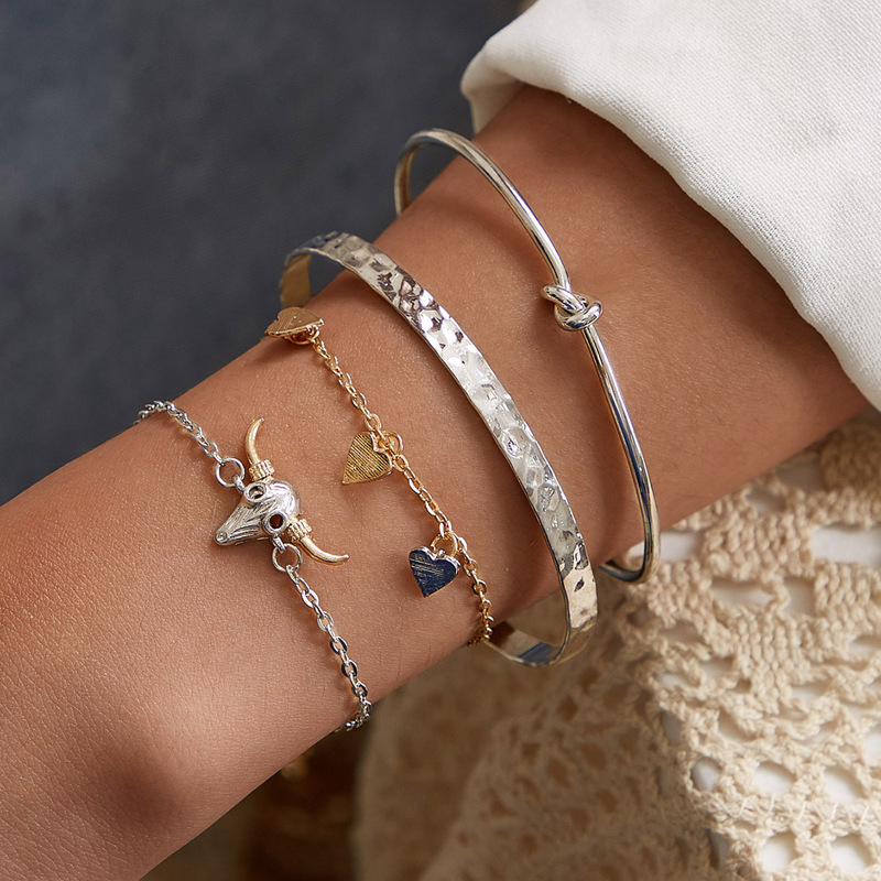 

Goat Head & Heart Decor Chain Bracelet 4pcs, Silver