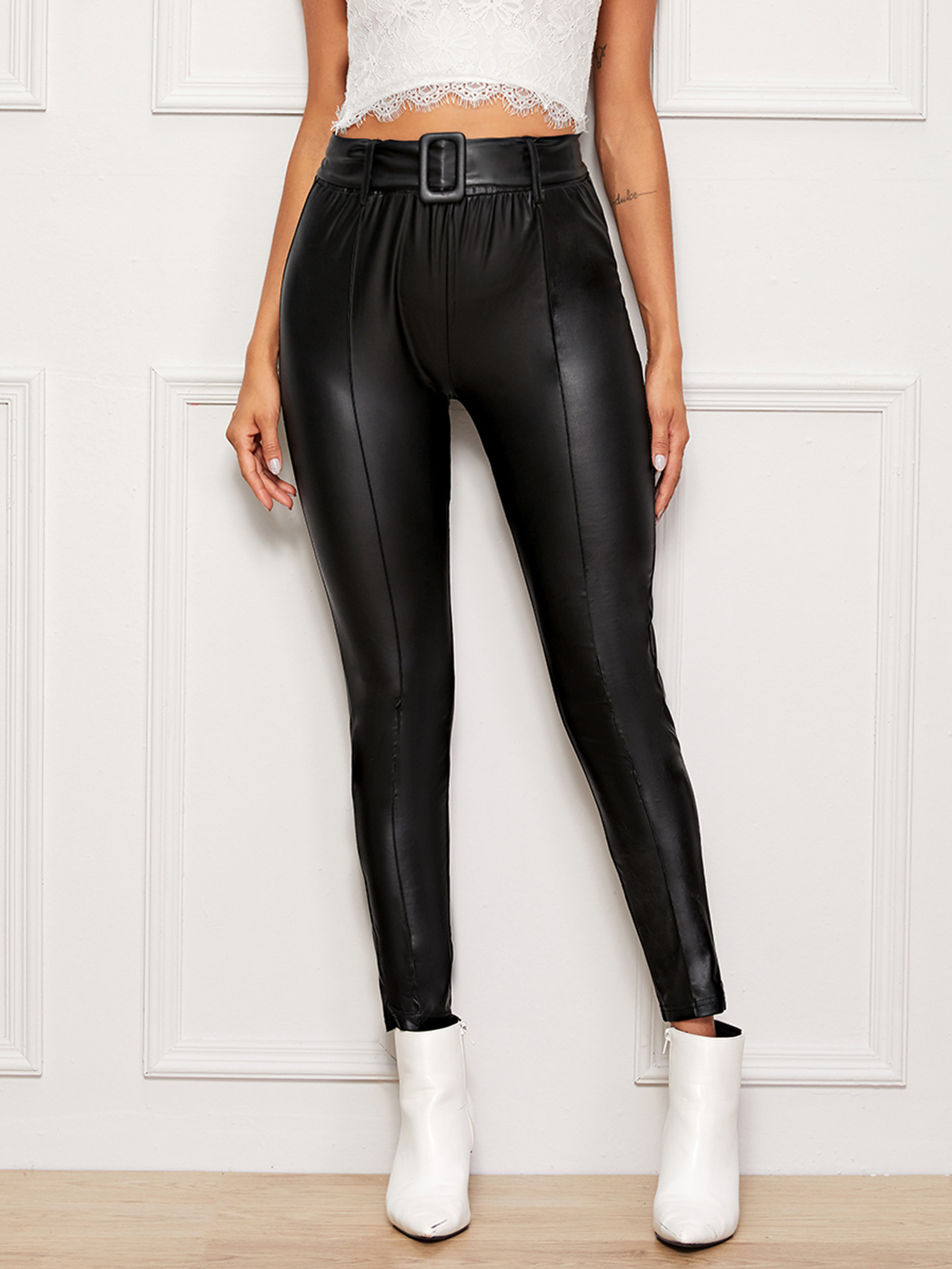 SHEIN Pantalones de cuero con cinturón con hebilla | Moda de Mujer | SHEIN  México