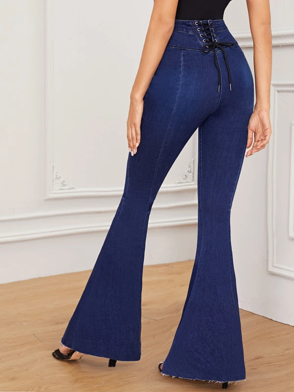 are flare jeans back