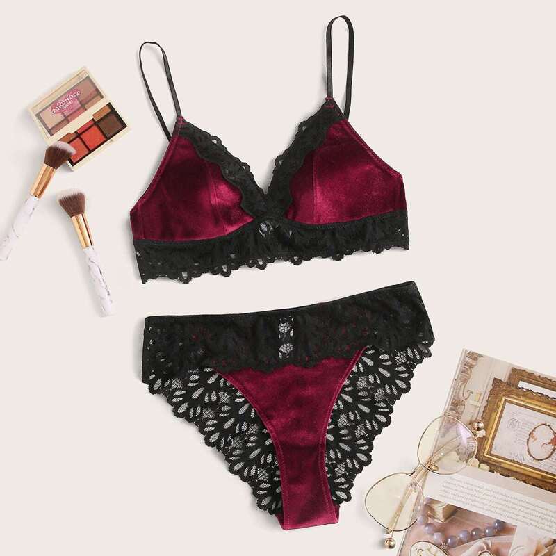 

Contrast Lace Velvet Lingerie Set, Burgundy
