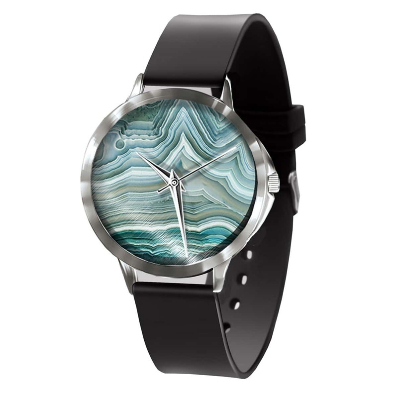 

Round Dial Three Hand Quartz Watch