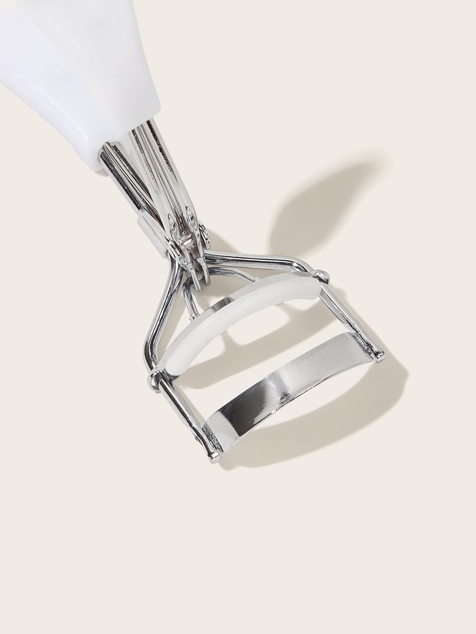 Two Tone Eyelash Curler,Makeup,Cheap,Room Decor,Vanity,Travel,Bedroom,Makeup Accessories,Eyelash Curler,Cheap,Stocking Stuffers,Makeup,Makeup Tools,Cheap Stuff,Gifts,Gifts For Women,Christmas Gifts,Giveaways,Travel,Cheap Stuff,Travel Essential