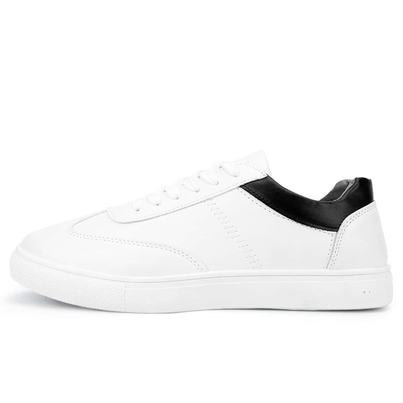 

Guys Lace-up Front Low Top Sneakers, White