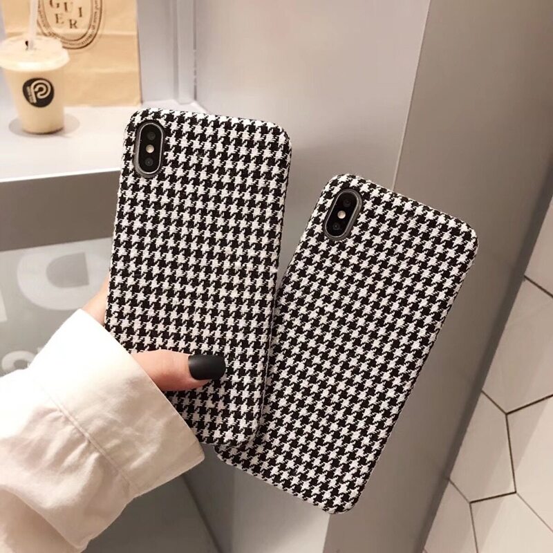

1pc Houndstooth Pattern iPhone Case, Black and white