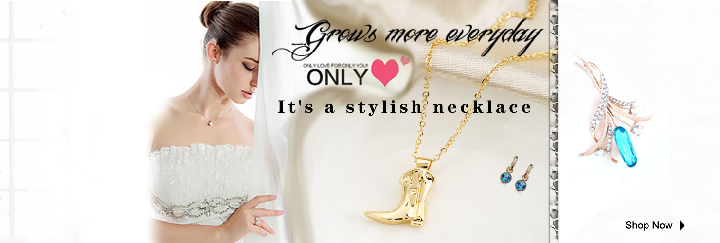 1pc Golden Cowboy Boot Pendant Necklace p 23726801