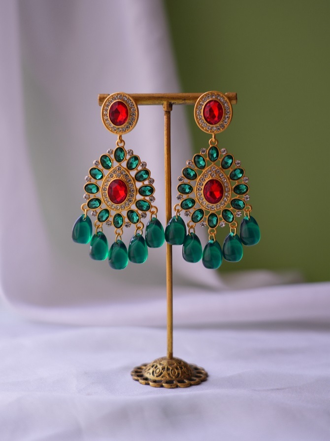 Vintage Luxurious Byzantine Glass Stone Dangle Earrings With Gold Plating p 35289008