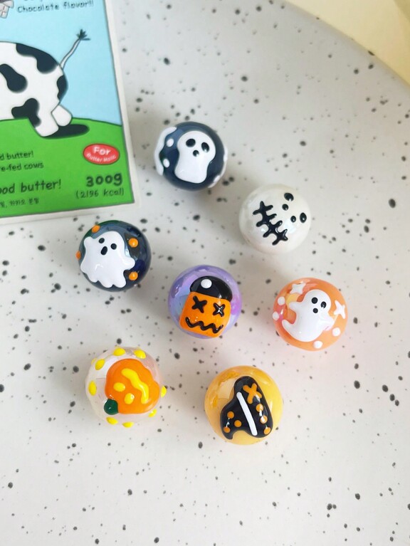 Halloween Handmade Beaded Decorative Accessories Unique Holiday Decor And Creative DIY Project For Halloween Party Decoration Handicrafts Personalized Gifts Clothing Accessories Perfect Choice To Add Festive Atmosphere  p 43617565