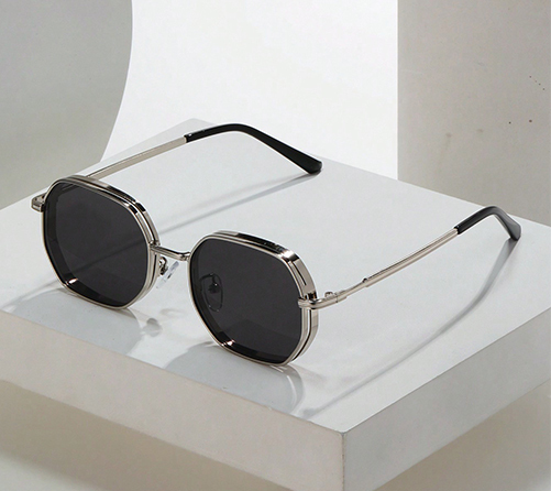 1 Pair Of Polygonal Square Thick Edged Metal Sunglasses Sunshade And Anti Uv Glasses For Daily Driving Same Style For Women Vintage Sunglasses Beach Sun Glasses Halloween Beach Accessories For Women Sun Glasses Sunglasses Shades Basics And Suit For Sweater Jeans Sweatpants Hoodie Jackets Dress And Long Sleeve Shirt Fashionable Shade Elegant Outfit Family Outings Travel Vacation Holiday For Summer Beach Vacation Outdoor Travel p 30465413