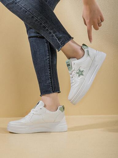 2025 Thick Sole Small White Sneakers For Petite Women Versatile Lace Up Platform Shoes Popular Autumn Winter Fashion p 50842426