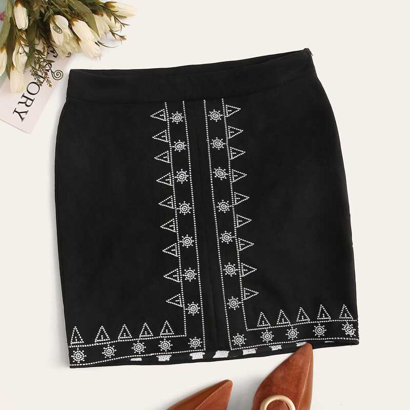 

Tribal Embroidery Mini Skirt, Black