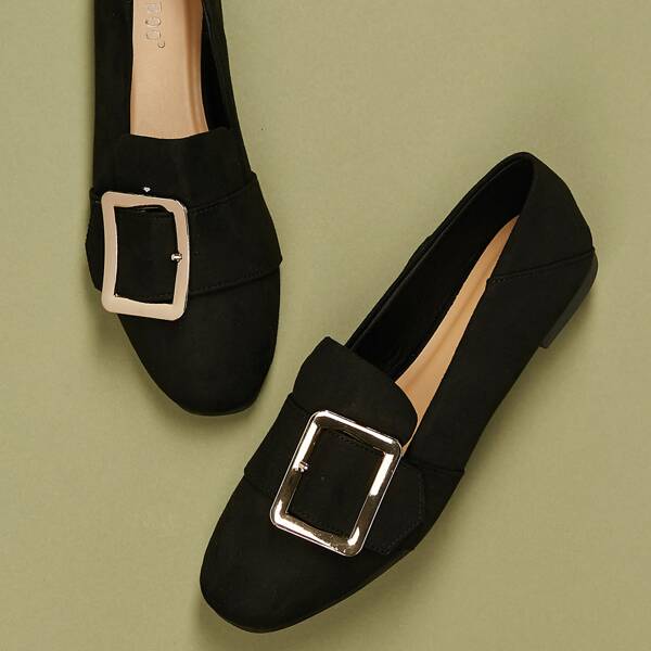

Buckle Front Round Toe Slip On Flats, Black
