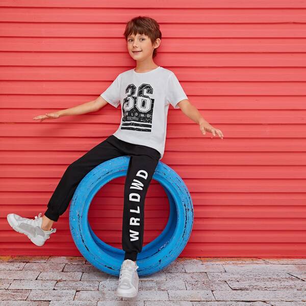 

Boys Letter Graphic Top & Sweatpants Set, Black and white