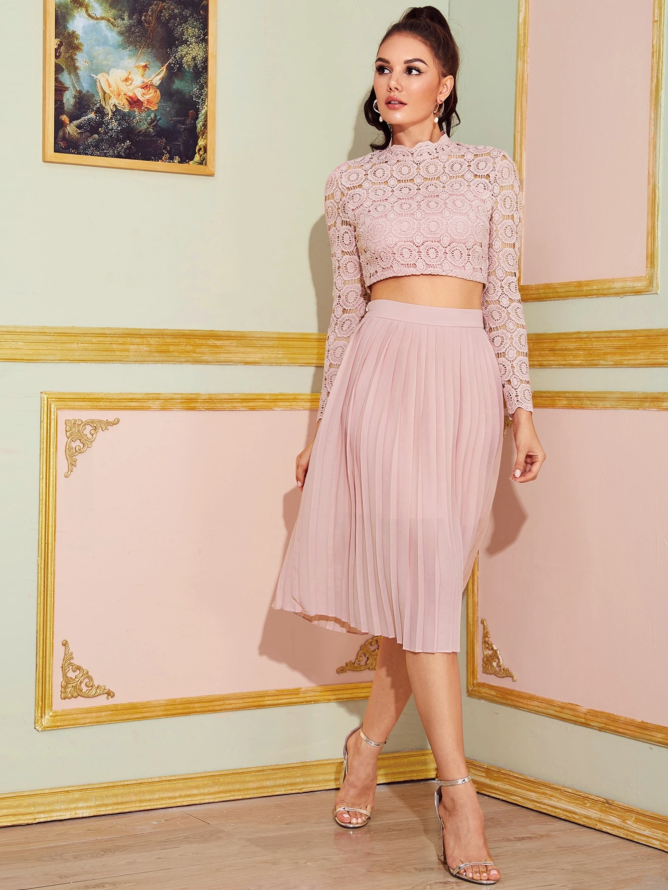 Crop top pleated skirt Clearance