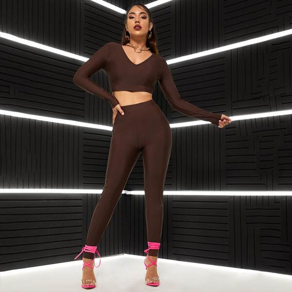 

Solid Crop Top & Leggings Set, Brown