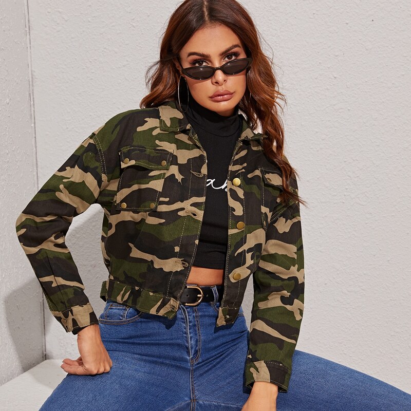 

Camo Print Contrast Stitch Trucker Crop Jacket, Multicolor