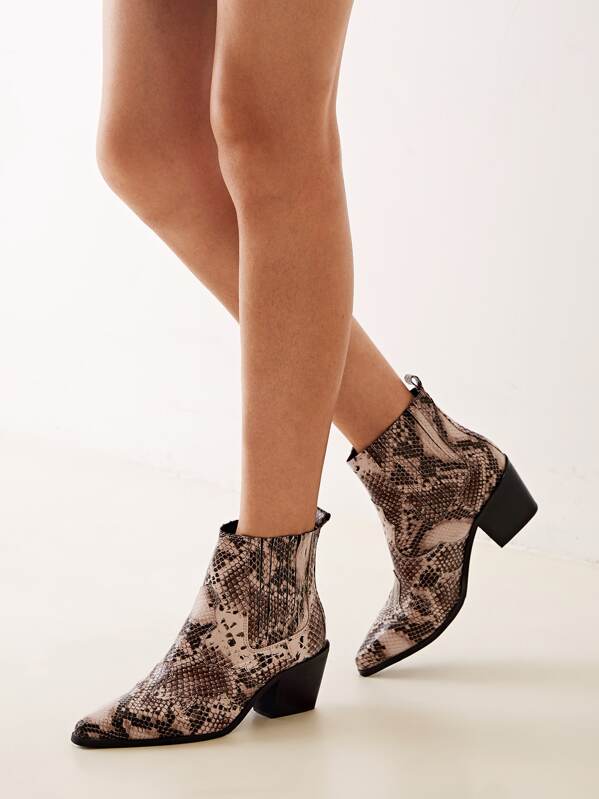 

Point Toe Snakeskin Western Boots, Multicolor