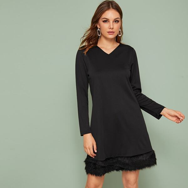 

Contrast Faux Fur V-neck Tunic Dress, Black