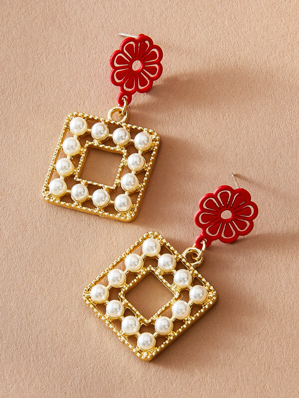 

1pair Pearl Decor Geometric Drop Earrings, Gold