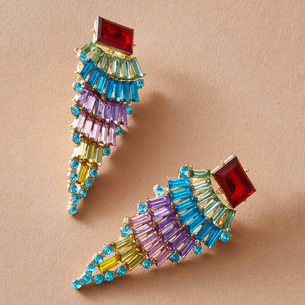 

1pair Gemstone Engraved Triangle Design Stud Earrings, Multicolor