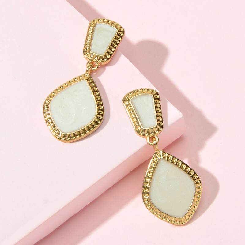 

1pair Geometric Drop Earrings, White