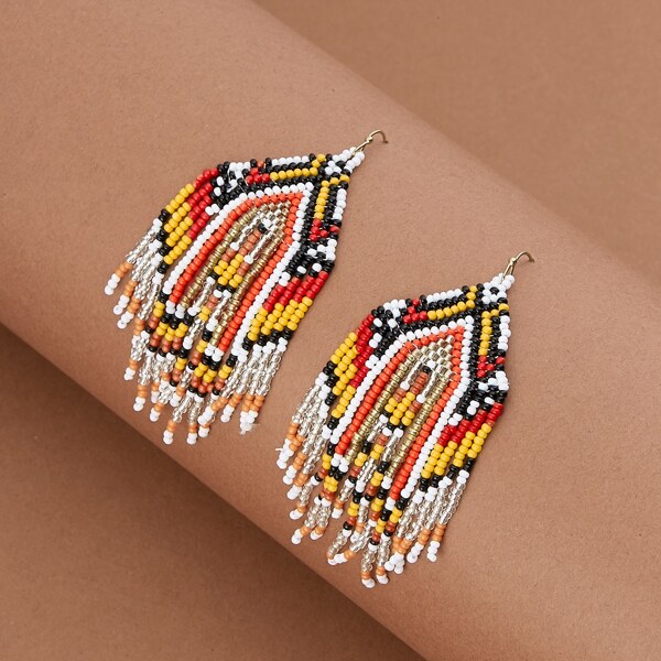 

1pair Multi Colored Beaded Fringe Earrings