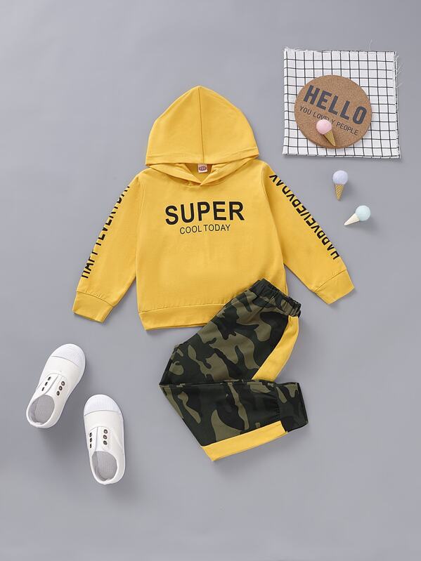 

Toddler Girls Letter Graphic Hoodie & Camo Pants, Multicolor