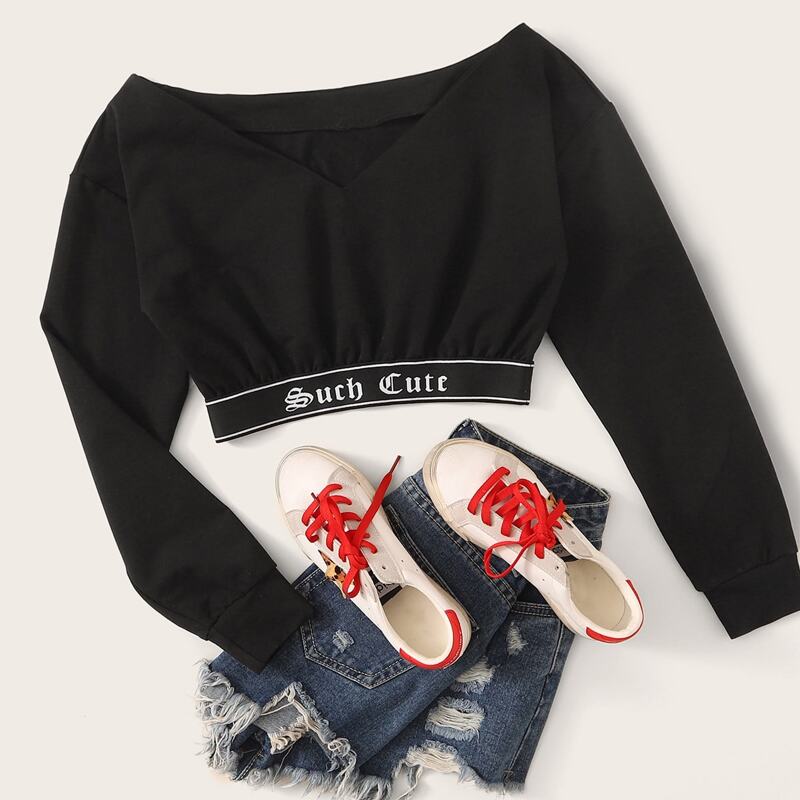 

Letter Tape V-neck Crop Sweatshirt, Black