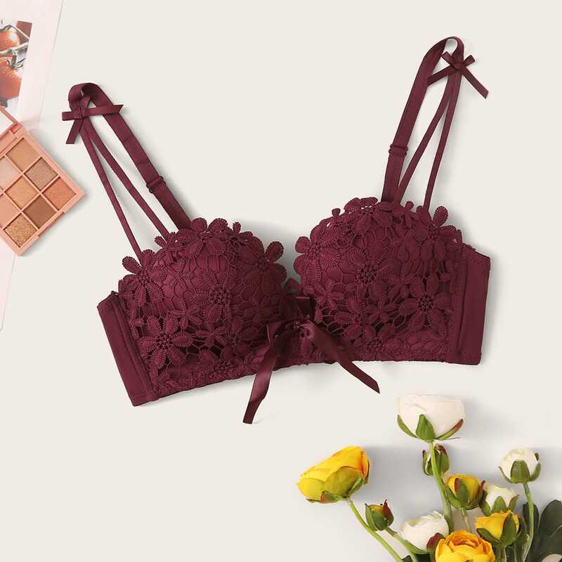 

Detachable Strap Guipure Lace Bra, Burgundy