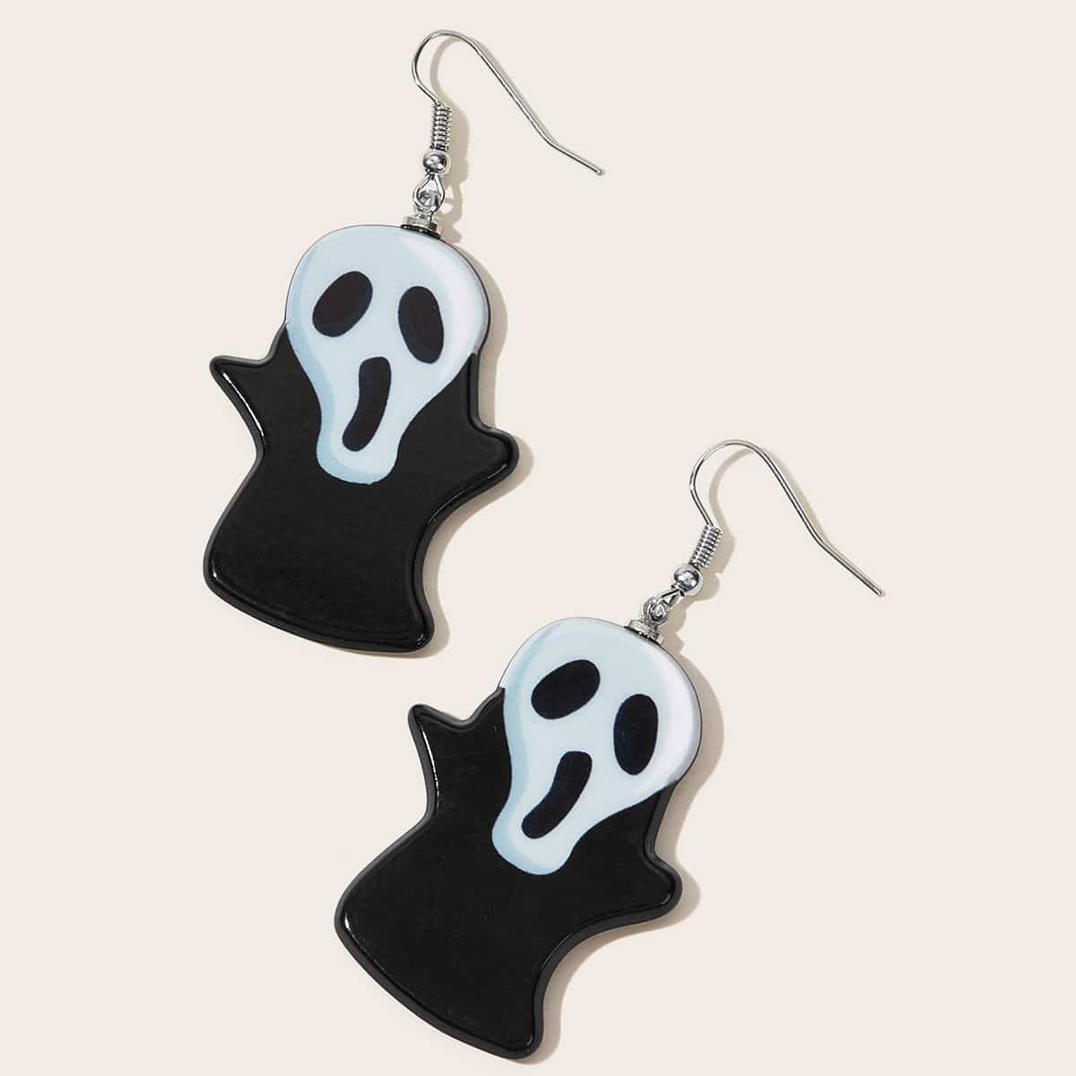 

Scream Ghost Drop Earrings 1pair, Black and white
