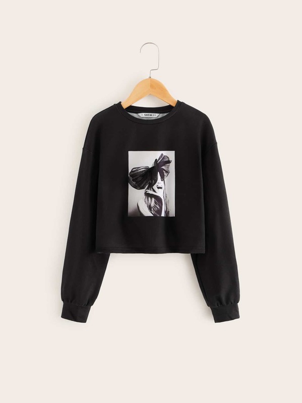 

Girls Bow Detail Figure Graphic Pullover, Black