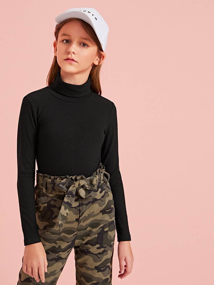 SHEIN Camiseta de niñas tejida de canalé de cuello alto - Negro - Ver 1